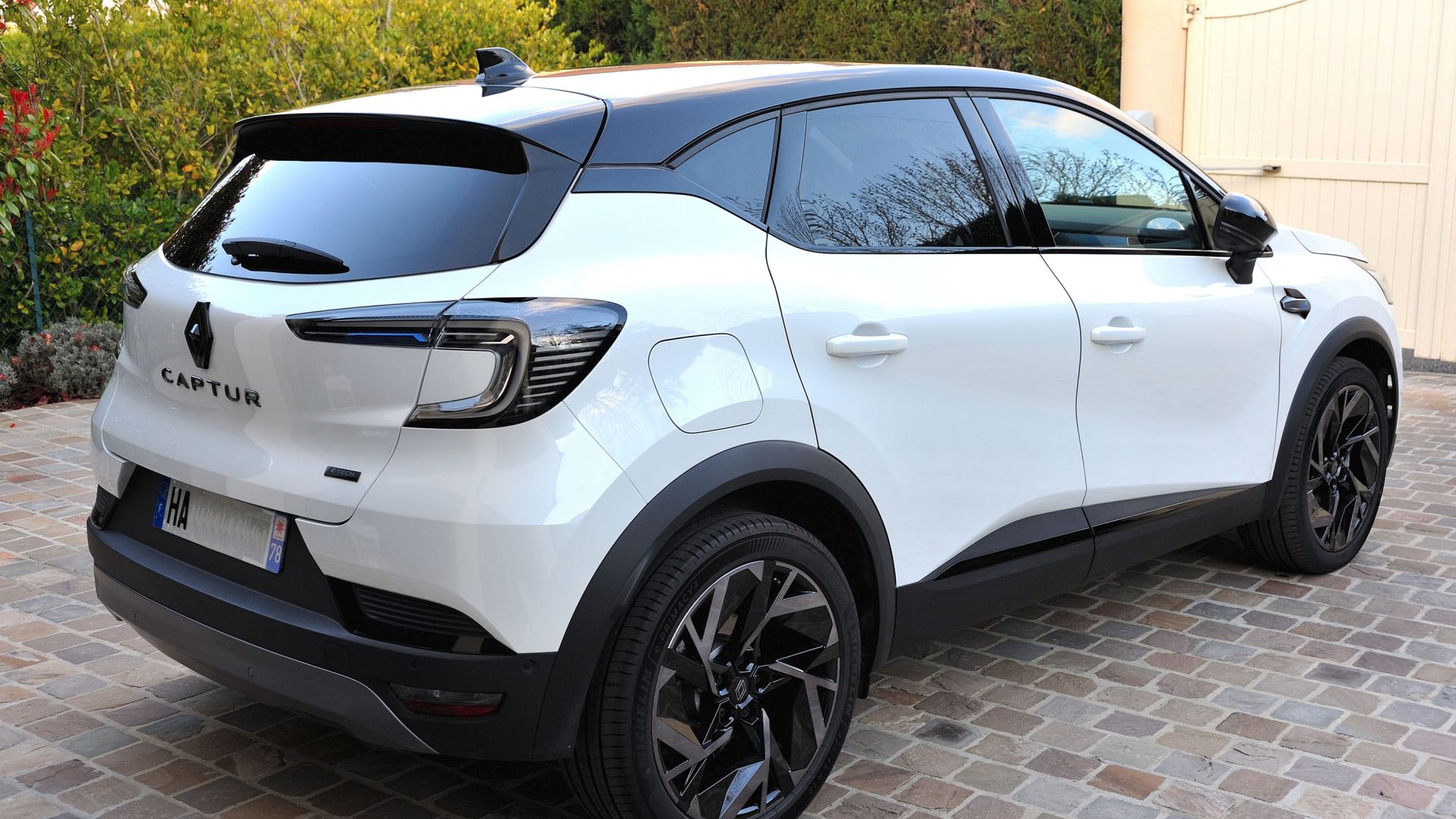 CAPTUR