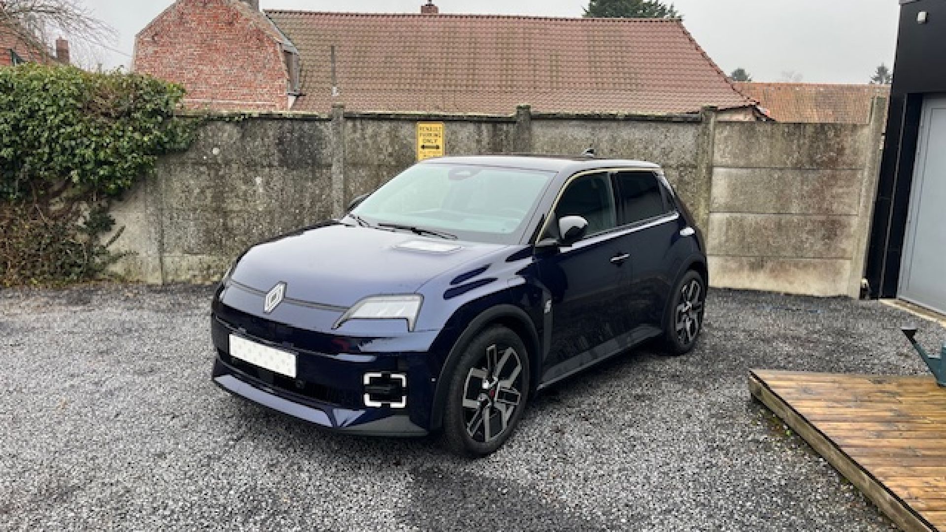 R5
