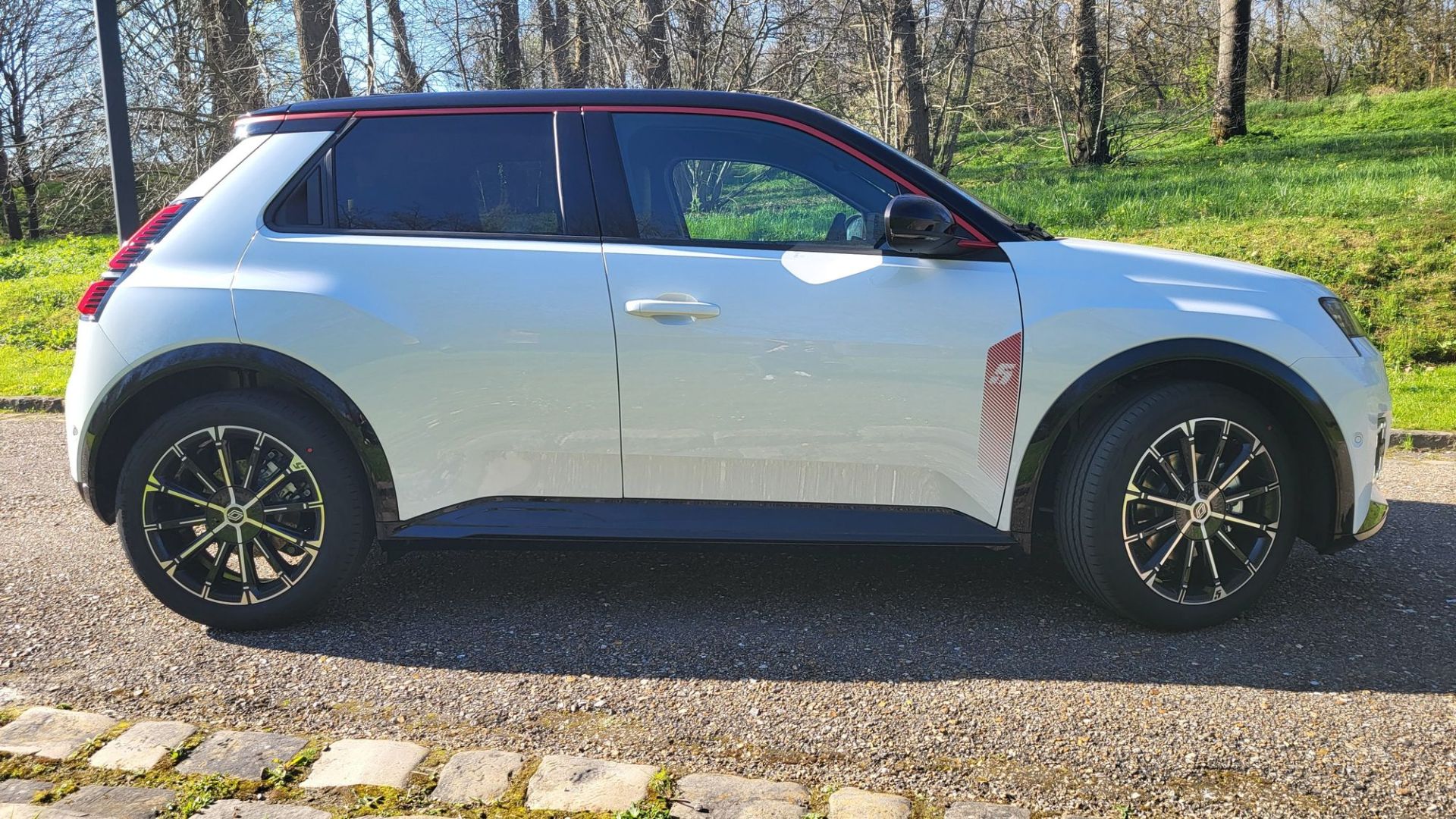 R5