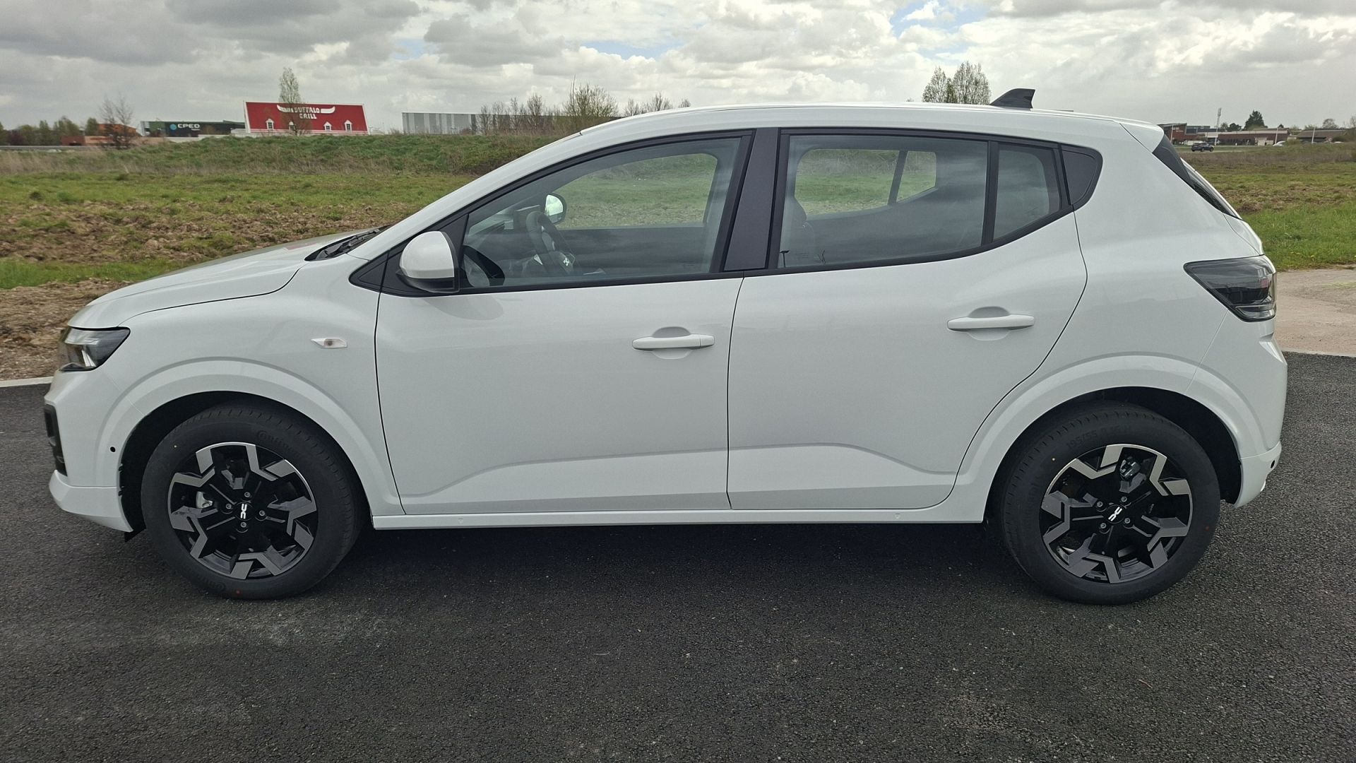 mini-SANDERO 3 Phase3