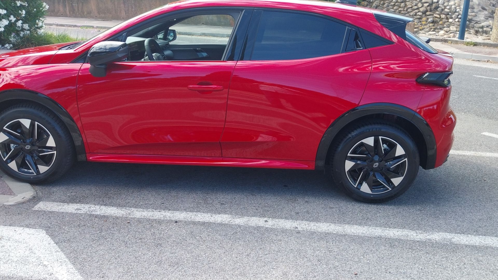 CLIO VI