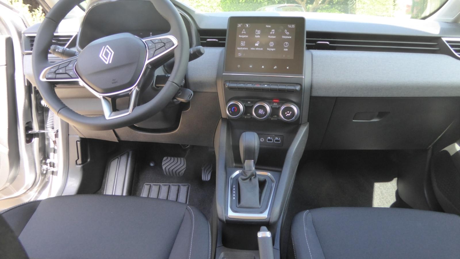 Vue 4 de Renault CLIO V FULL HYBRID E-TECH 145-25B EVOLUTION GRIS SCHISTE