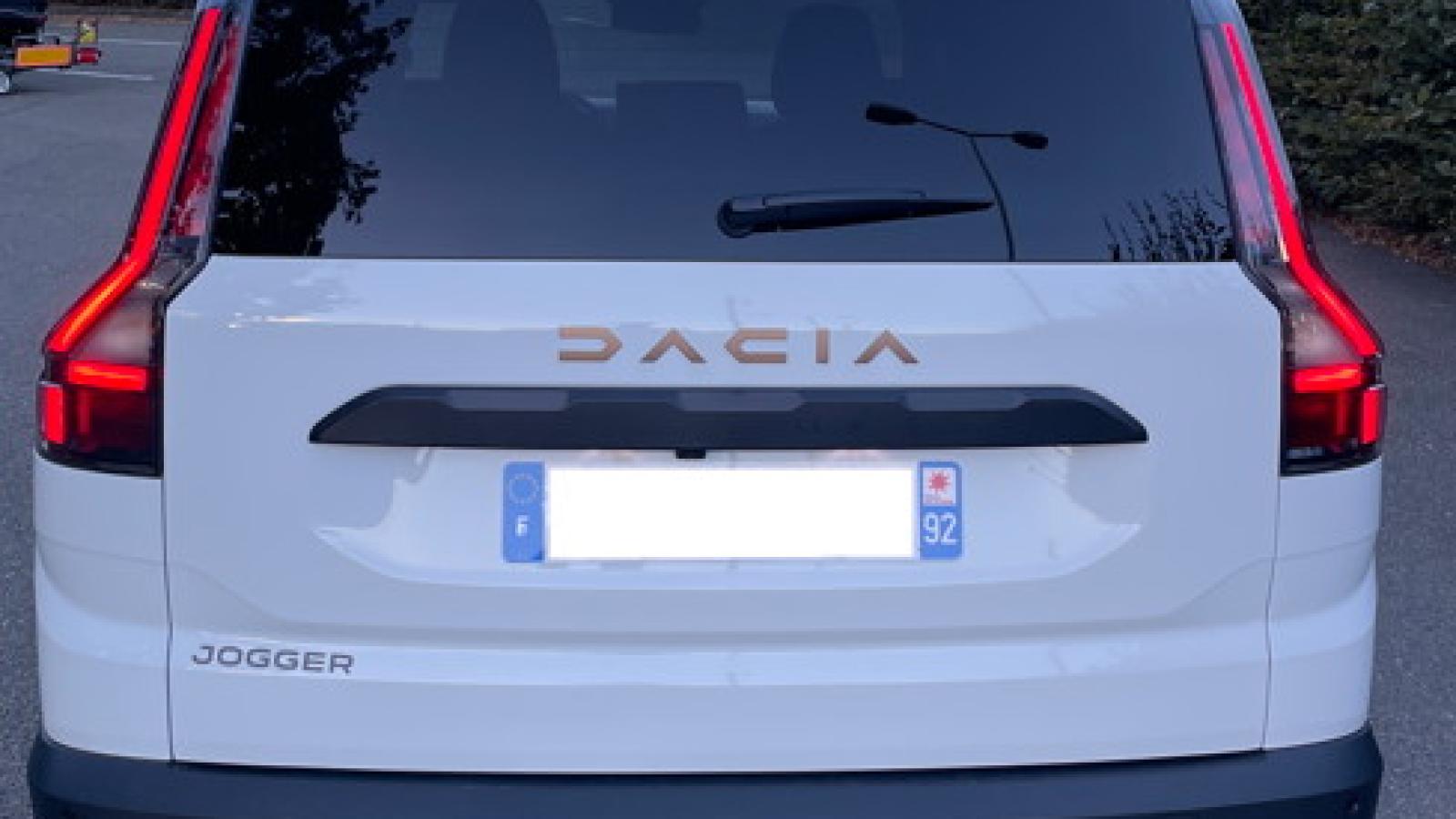 Vue 5 de Dacia Jogger 7 places ECO-G 120 (Essence/GPL) Extrême Blanc Galcier