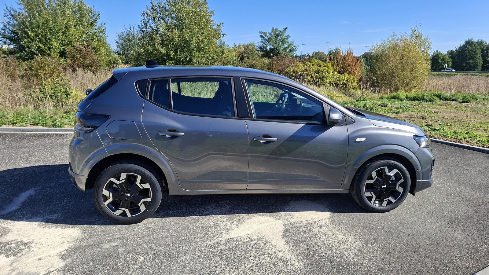 Vue 3 de Dacia SANDERO ECO-G120-25 (GPL+ESSENCE) JOURNEY Gris schiste