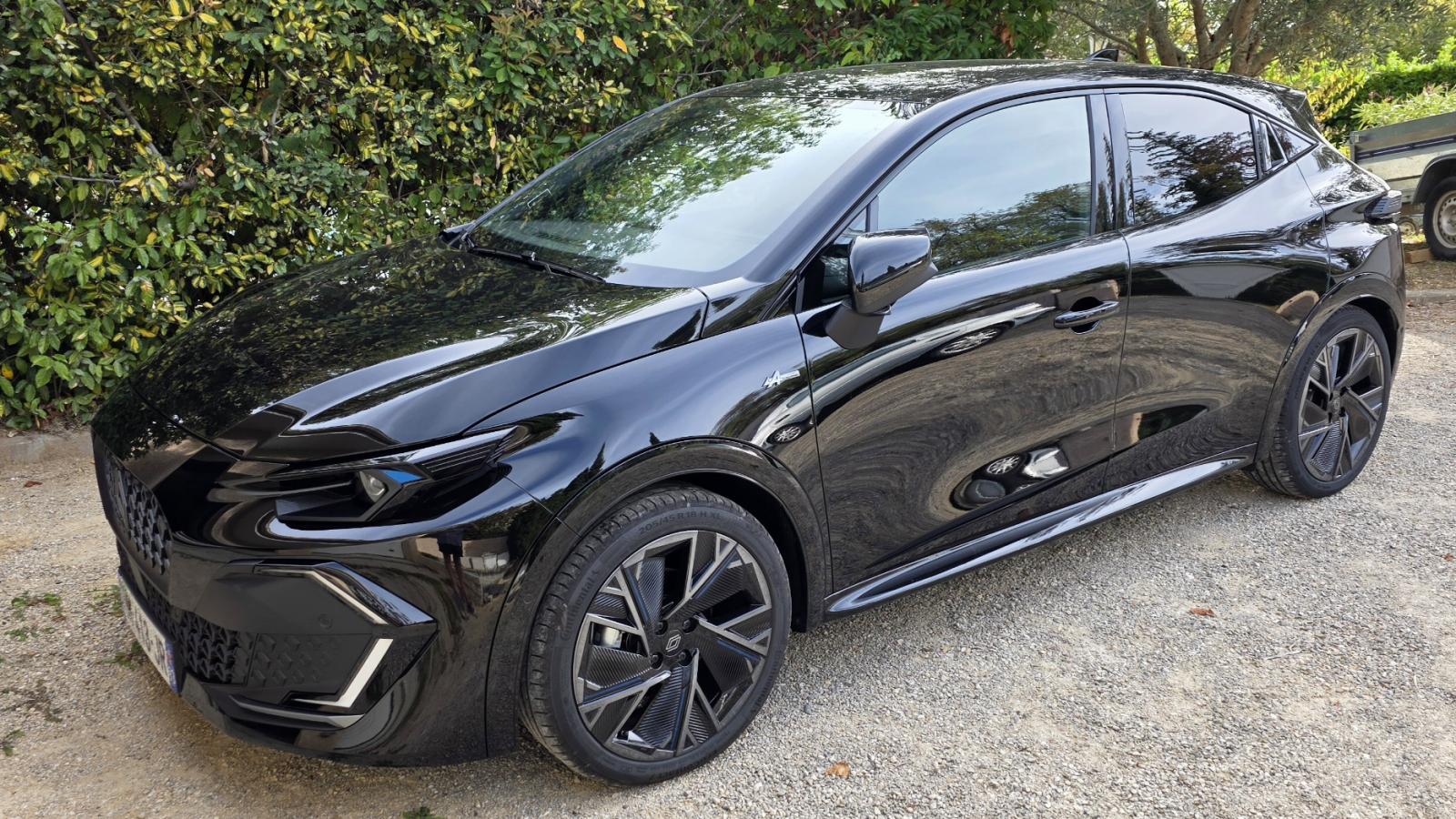 Renault CLIO VI E TECH FULL HYBRID 160 E tech Full hybrid 160 ESPRIT ALPINE NOIR ÉTOILÉ